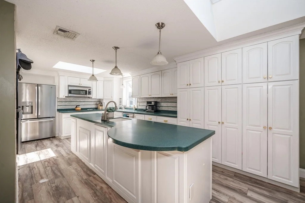 Photo of 57 Parenteau Dr