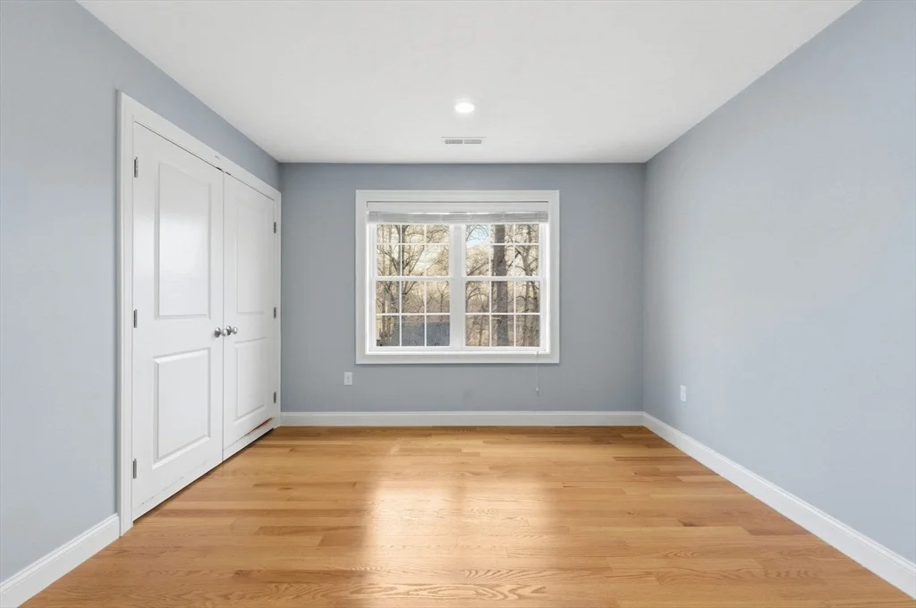 Photo of 129 Dennison Ave