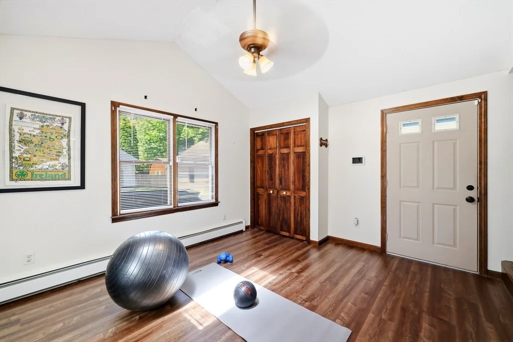 Photo of 105 Pine St