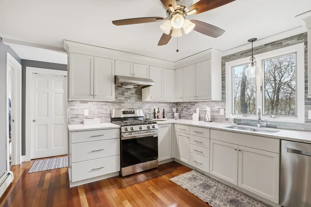 Photo of 40 Hillcrest Ave