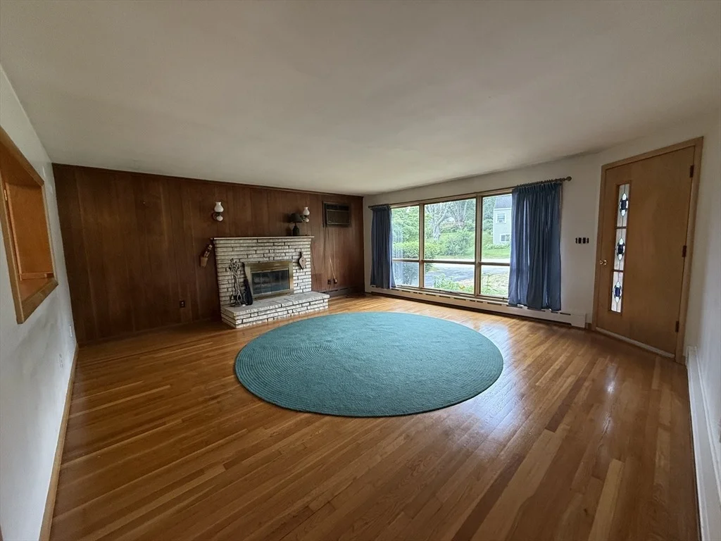 Photo of 58 Lakeview Ave