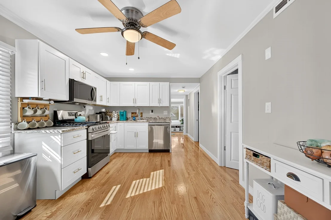 Photo of 46 Brissette Ave