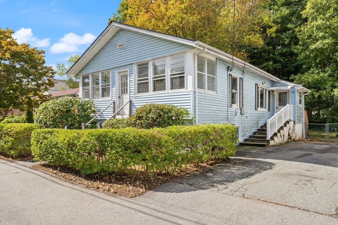 Photo of 75 Sterling Ave