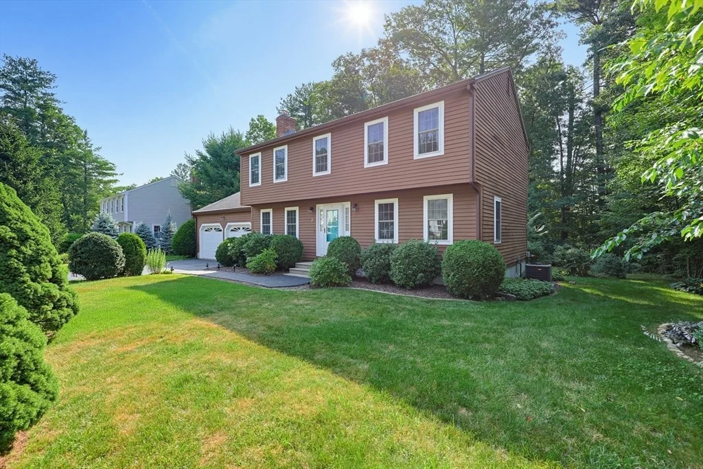 Photo of 7 Hazeltine Rd