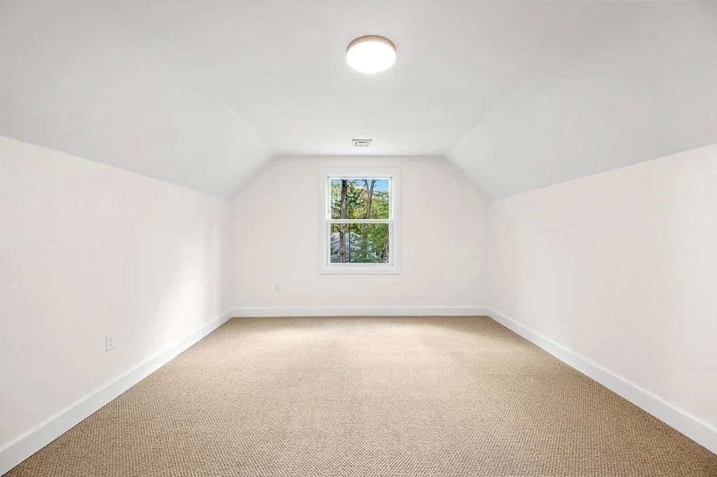 Photo of 30 Collins Rd