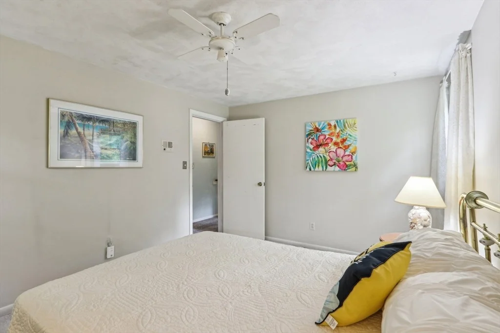 Photo of 51 Barton Dr