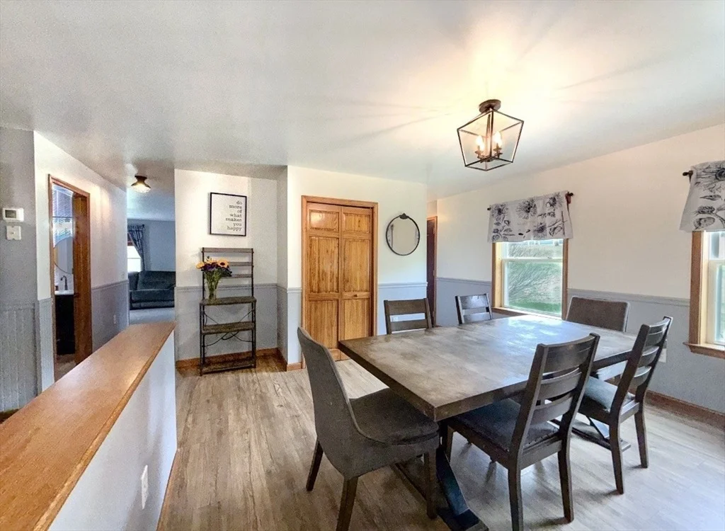 Photo of 261 Greenwich Rd