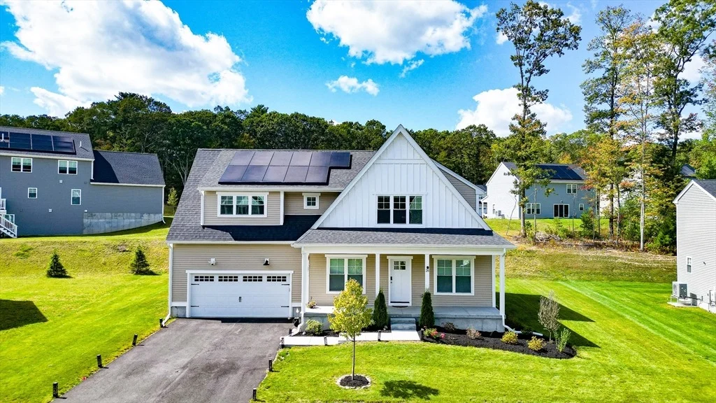 Photo of 26 Iris Ln
