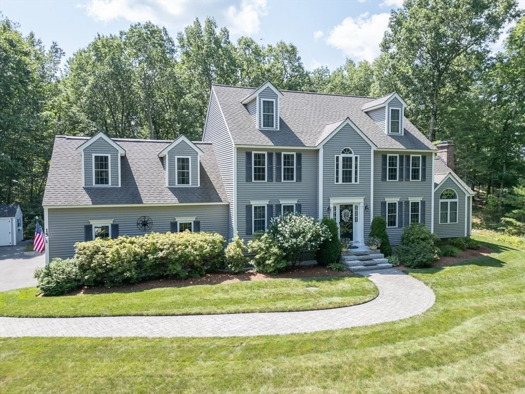Photo of 15 Hillside Dr
