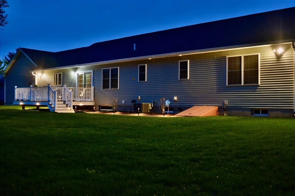 Photo of 17 Brodeur Ave