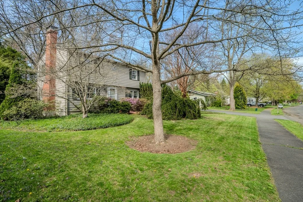 Photo of 199 Glendale Rd