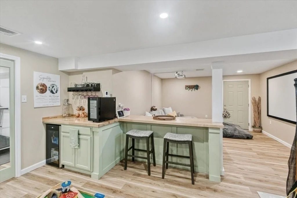 Photo of 4 Barrows Brook Cir