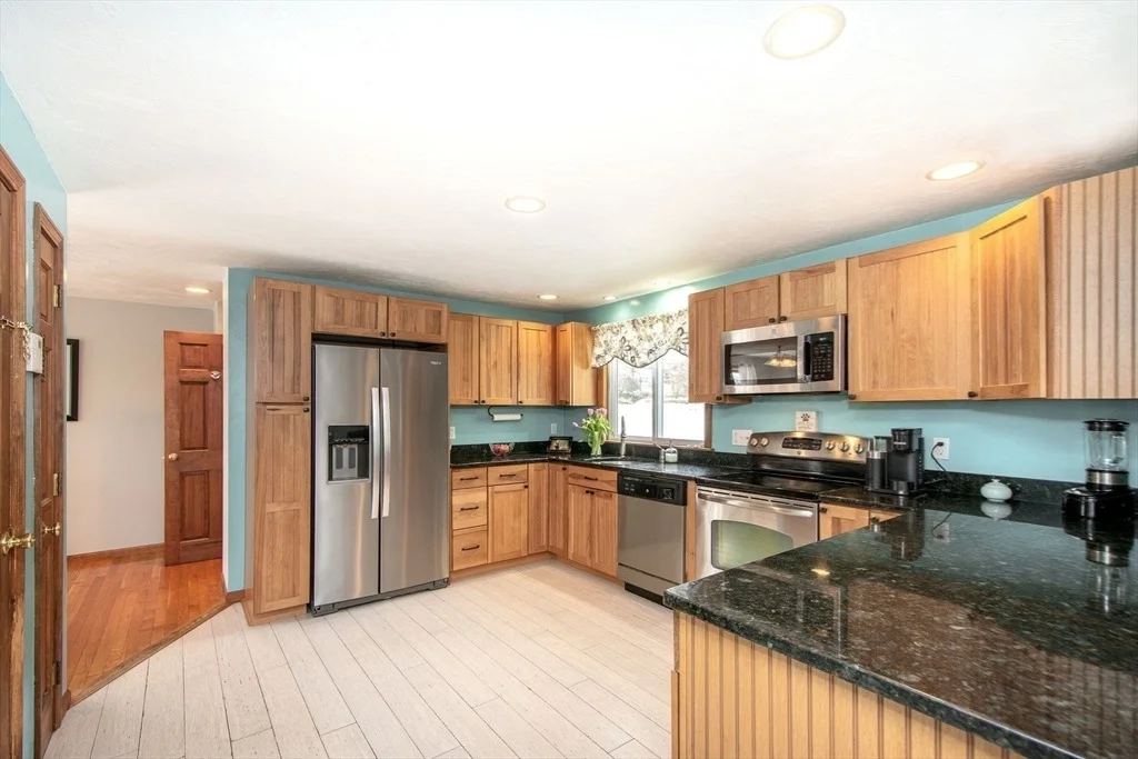 Photo of 965 Ferry Street