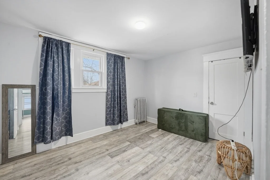 Photo of 115 Pasadena St
