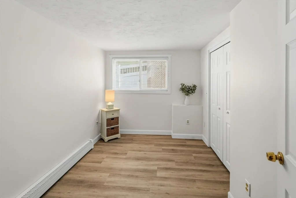 Photo of 86 Bates Point Rd