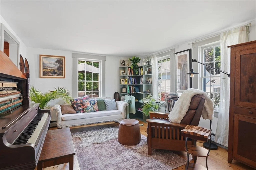 Photo of 12 Bacon St