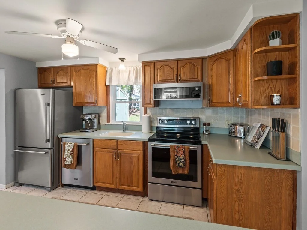 Photo of 30 Kinnicutt Rd