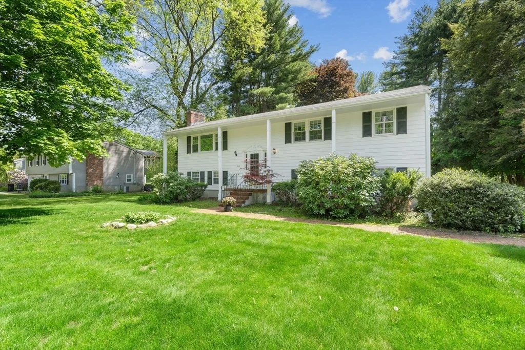 Photo of 348 Belknap