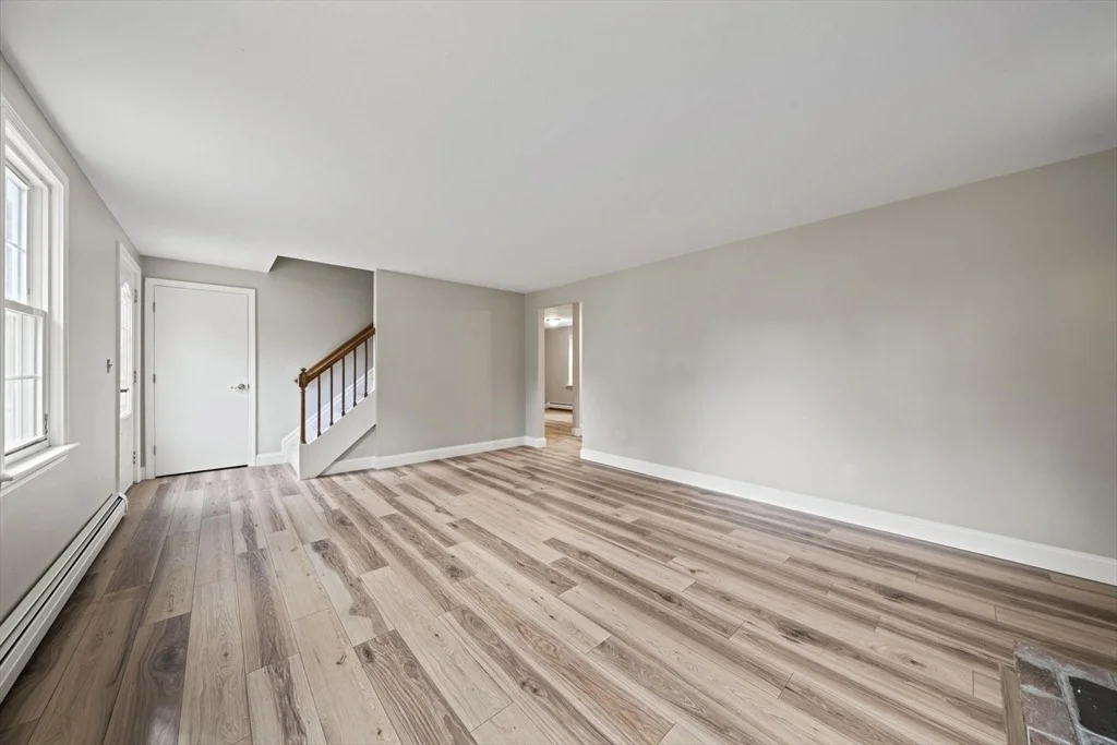 Photo of 6 Nathans Way