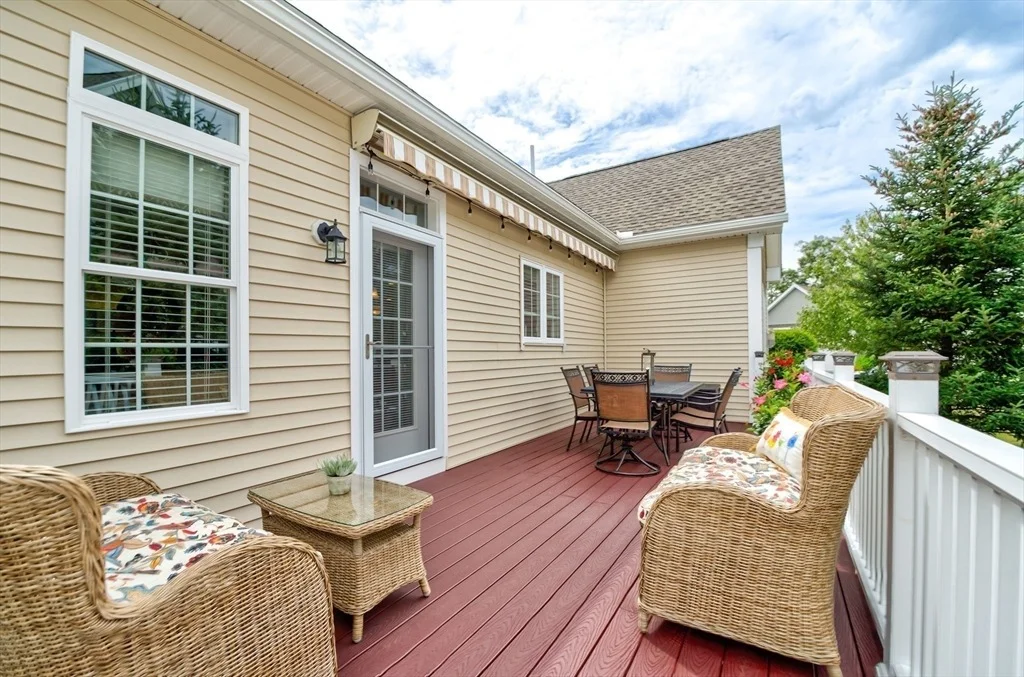 Photo of Unit 10 at 10 Dunrobin Cir