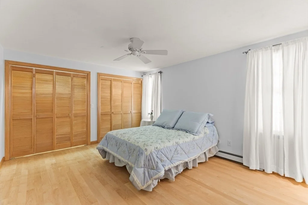 Photo of 137 Wianno Circle