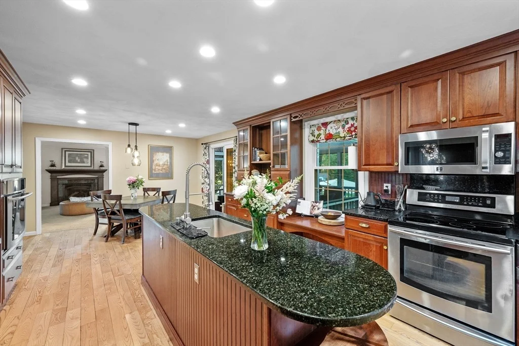 Photo of 11 Arthur Gordon Dr