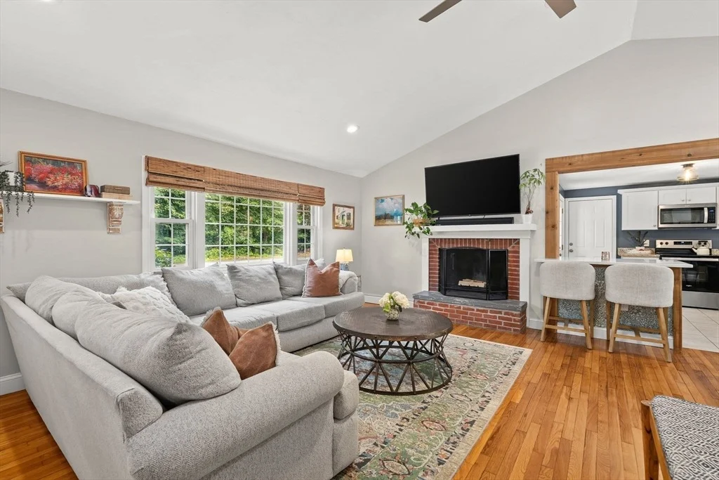 Photo of 332 Grove St