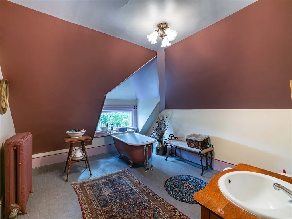 Photo of 51 Harrison Ave