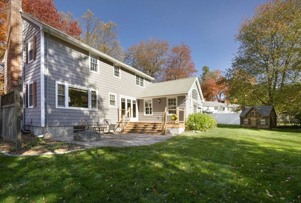 Photo of 93 Winfield Rd