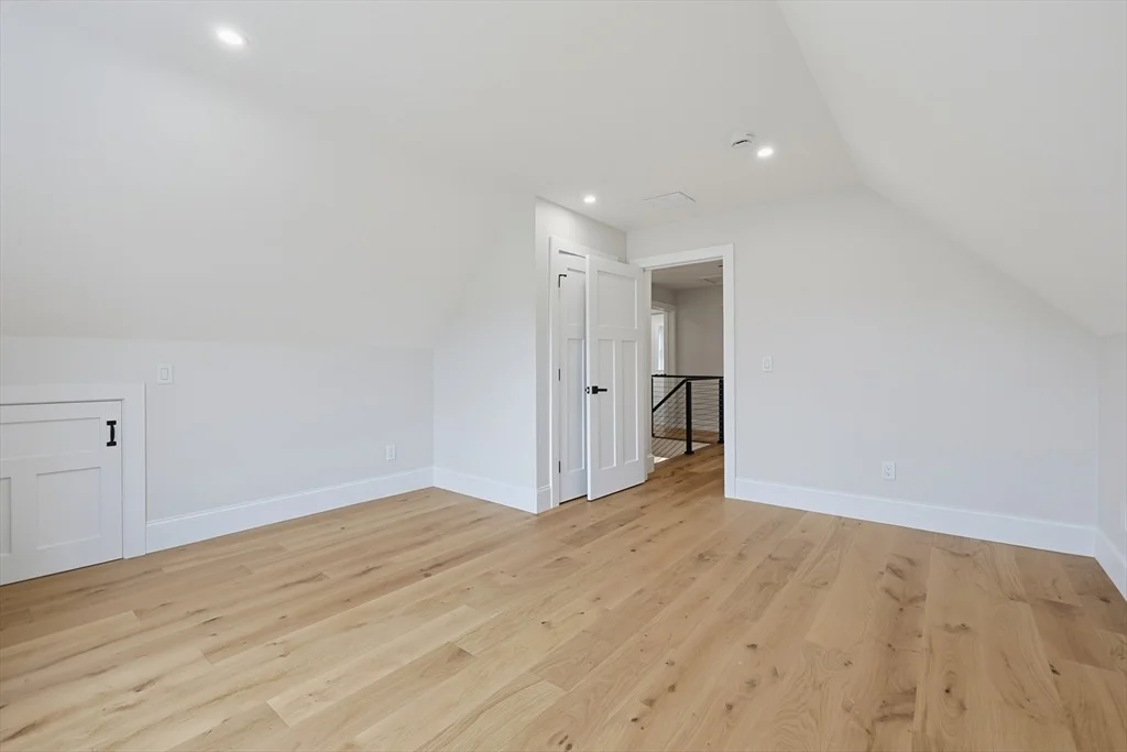 Photo of 19 Puritan Road