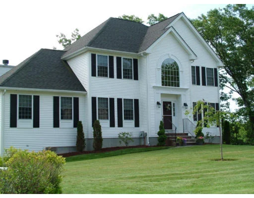 Photo of 13 Sarah J. Circle