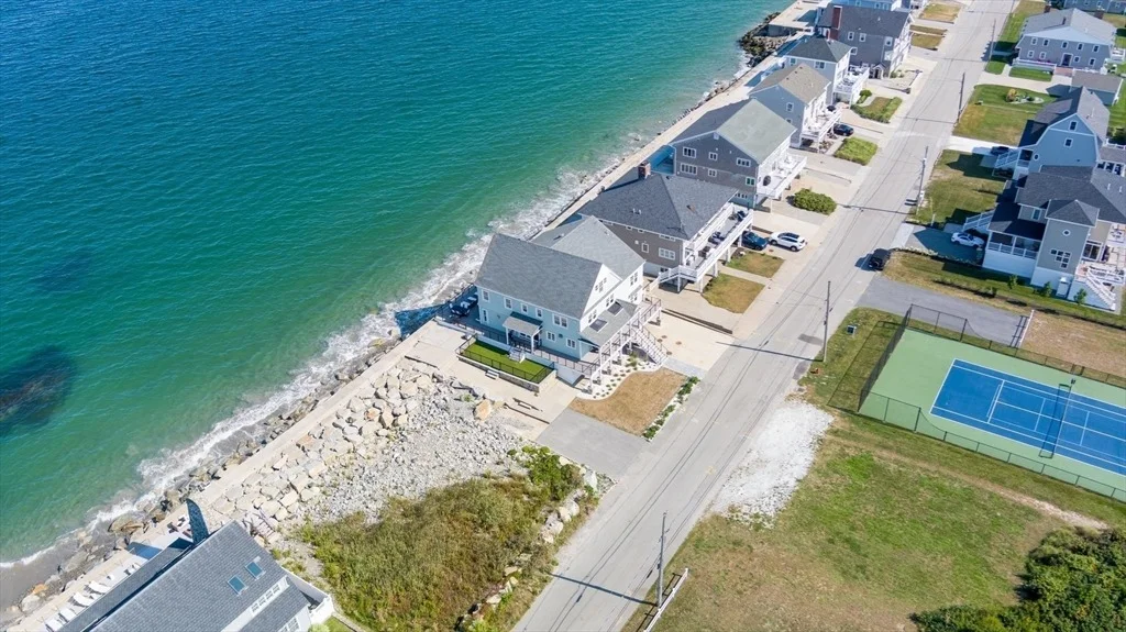 Photo of 65 Surfside Rd