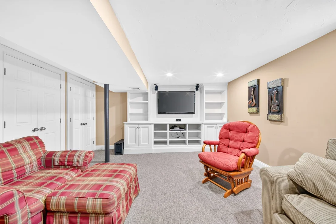 Photo of 41 Emerson Rd