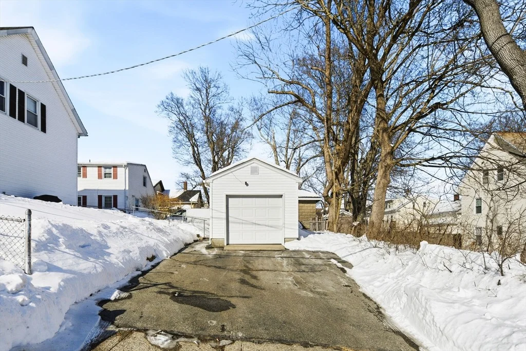 Photo of 83 4th Ave