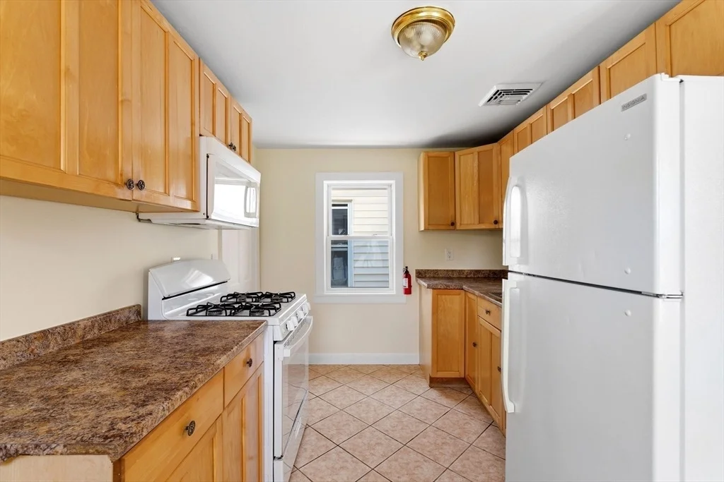 Photo of 44 Everett St