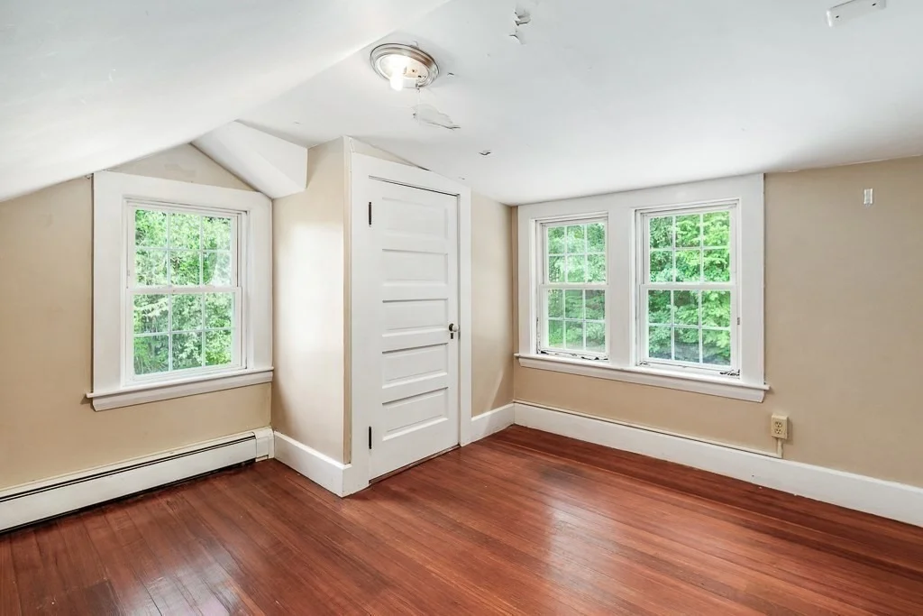 Photo of 349 Grapevine Road