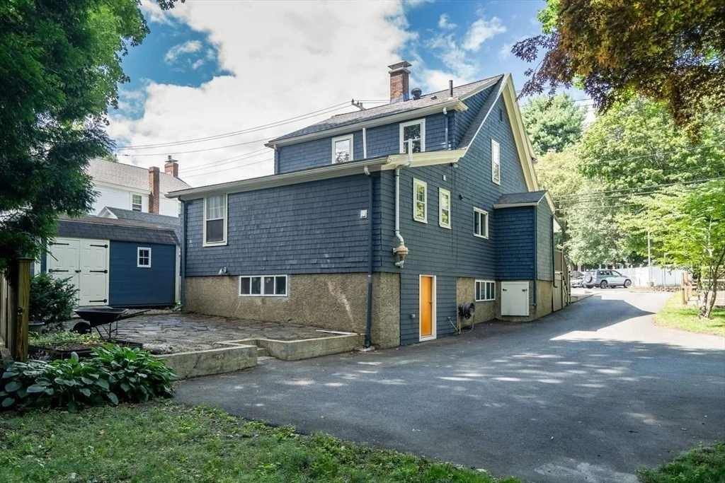Photo of 5 Maple St
