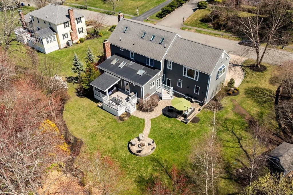 Photo of 5 Mark Ln