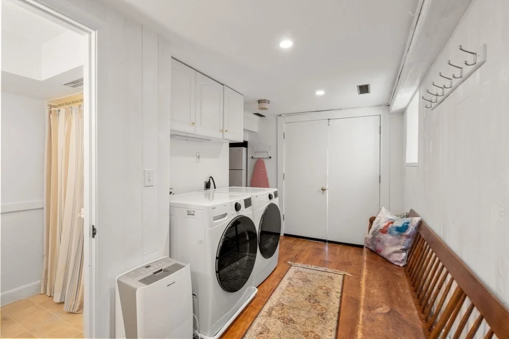 Photo of 14 Standish Rd
