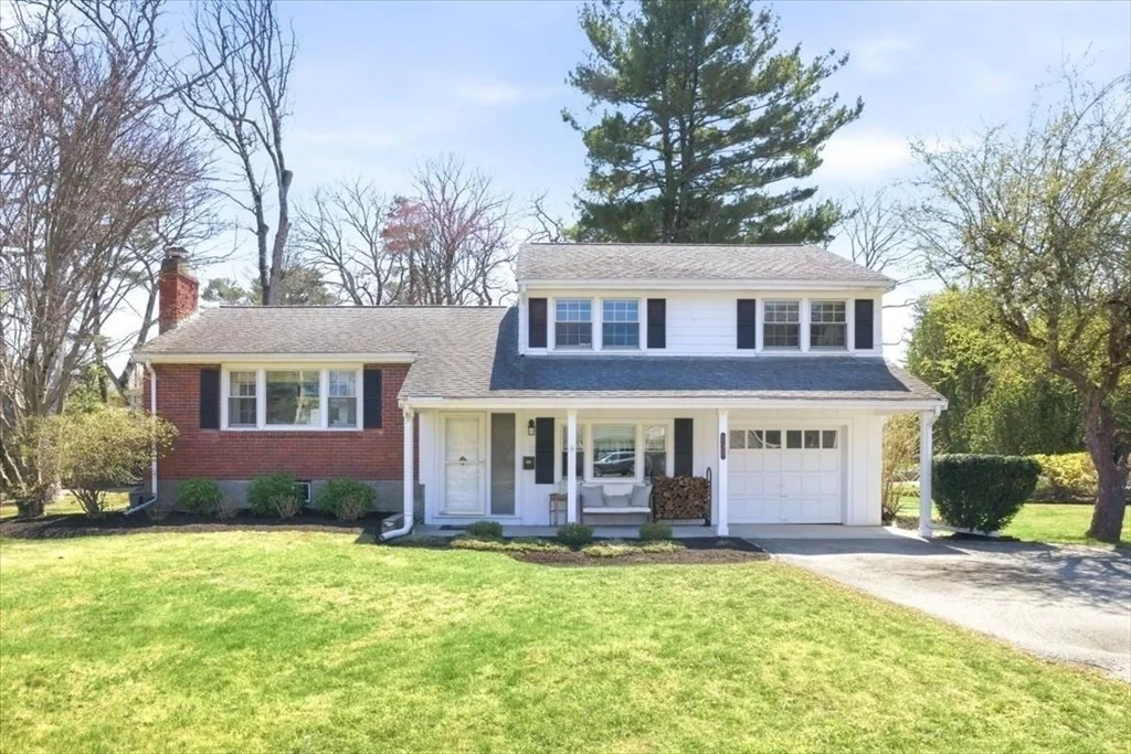 Photo of 137 Robert Rd