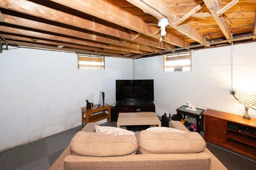 Photo of 37 Maple St