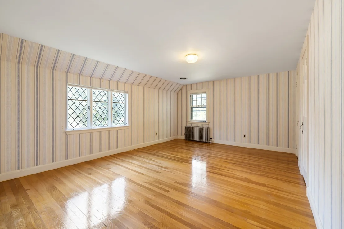 Photo of 521 High Rock St
