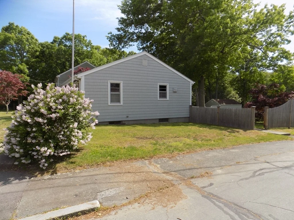 Photo of 266 Alden Rd.