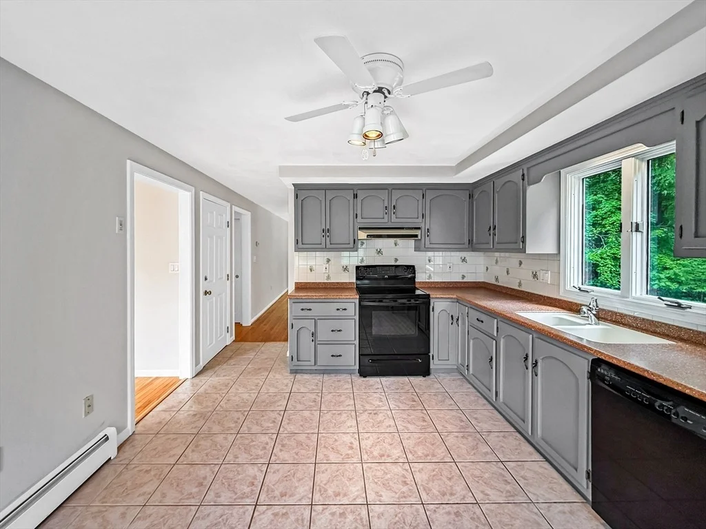 Photo of 21 Burnside Ln