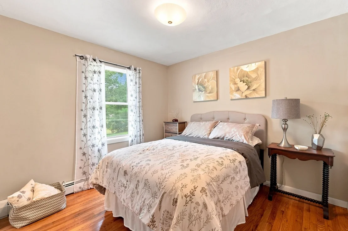 Photo of 32 Mountaindale Rd