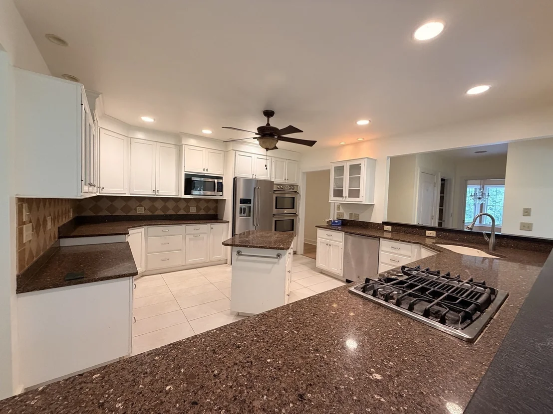 Photo of 366 West Rd