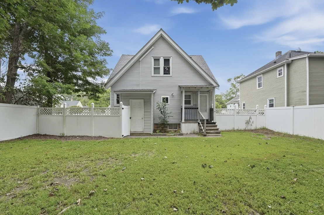Photo of 132 Gilbert Ave