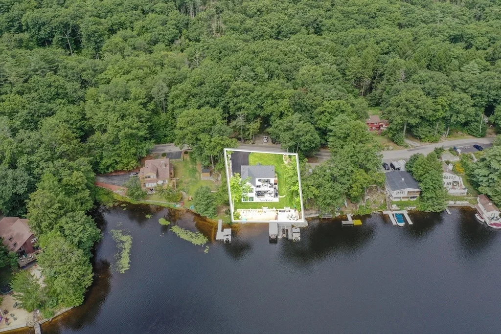 Photo of 226 Lakeview Drive