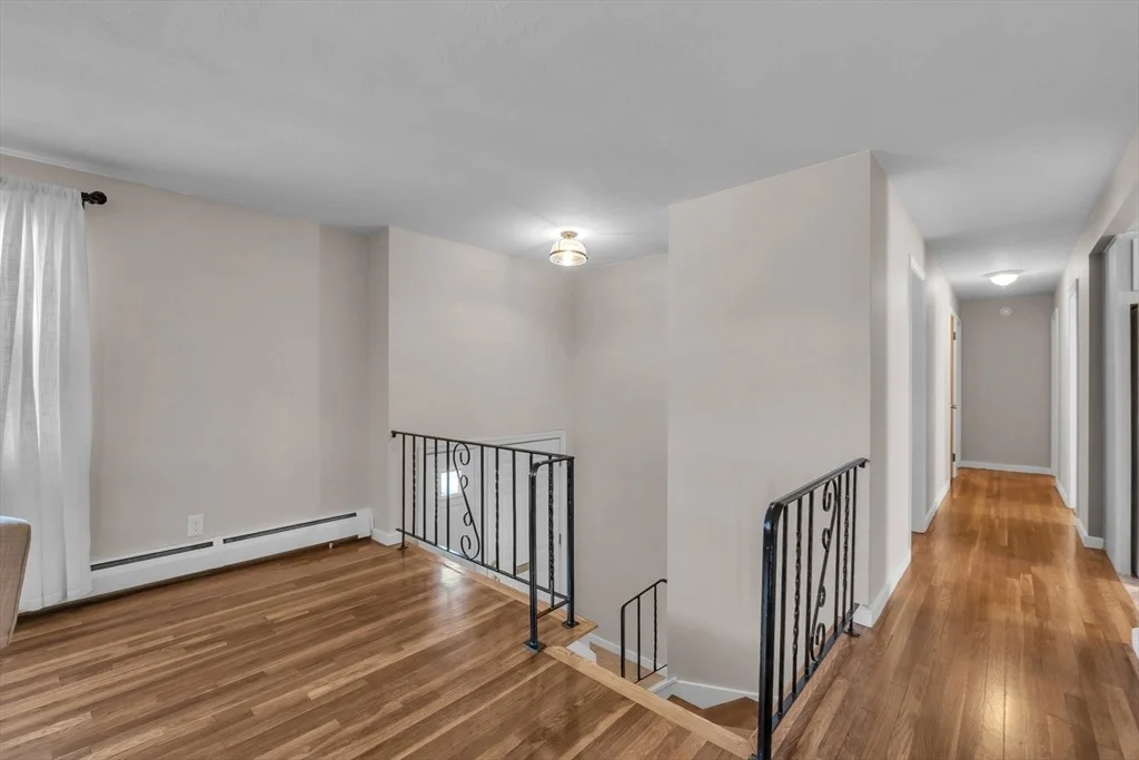 Photo of 132 Winifred Ave