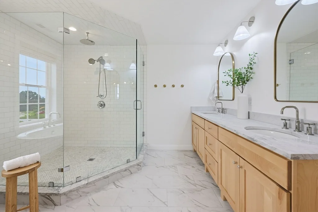 Photo of 32 Bayliss Way